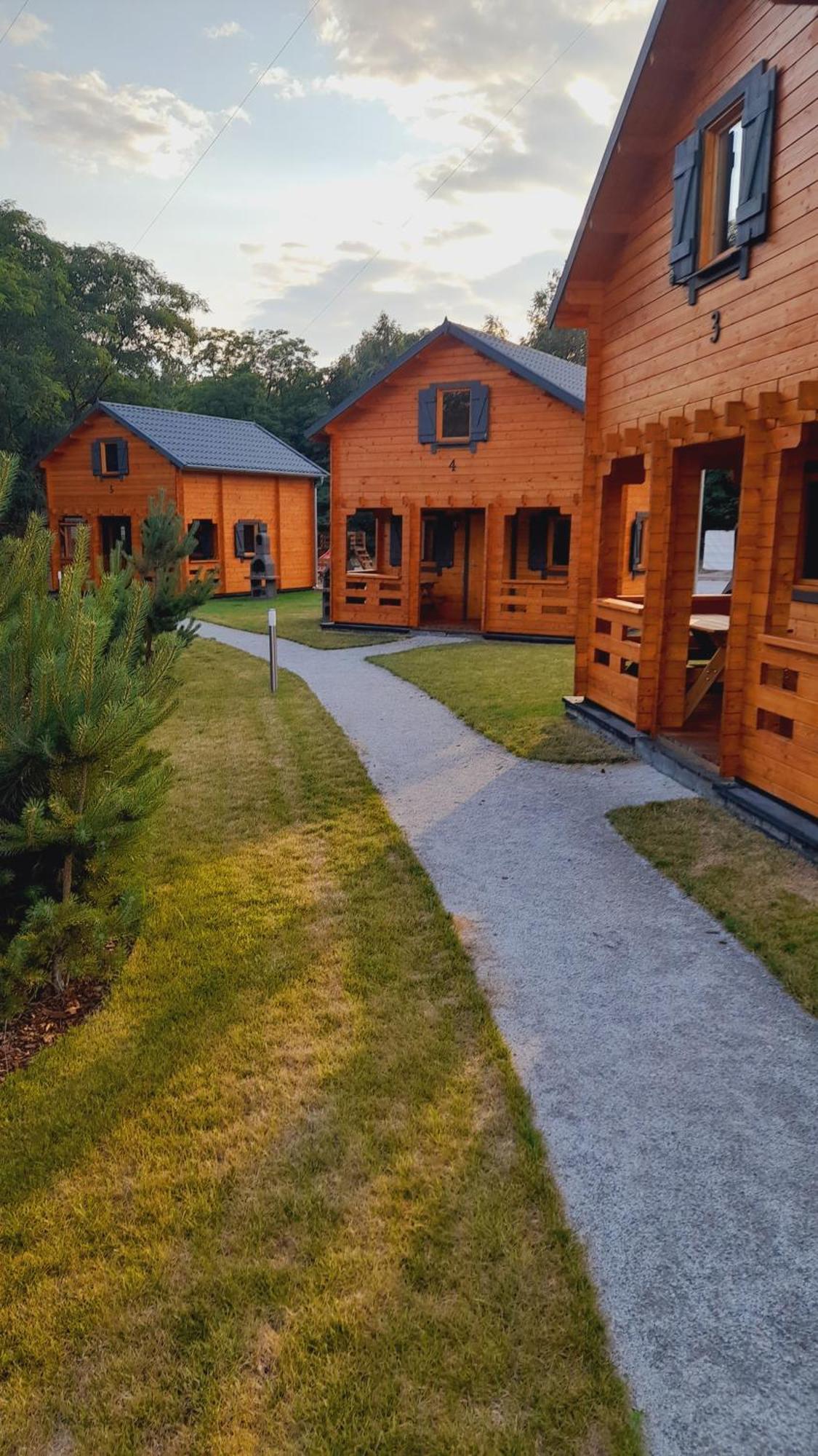 Villa Osada Gardenia Ślesin Exterior foto
