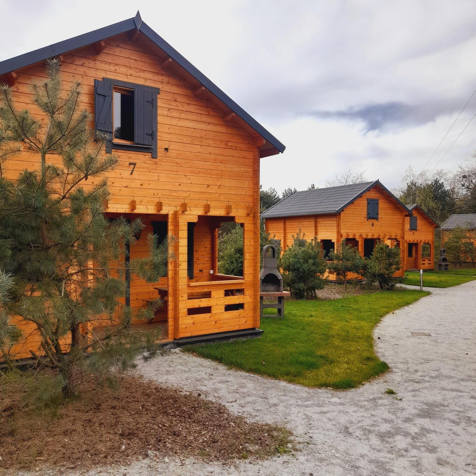Villa Osada Gardenia Ślesin Exterior foto